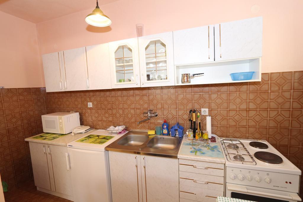 Apartments Antoneta Makarska Eksteriør billede
