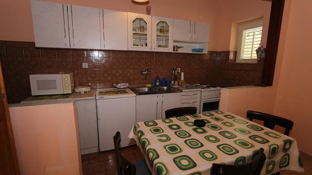 Apartments Antoneta Makarska Eksteriør billede