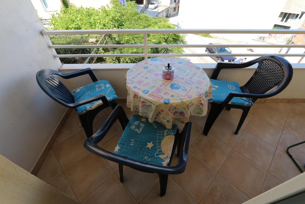 Apartments Antoneta Makarska Eksteriør billede
